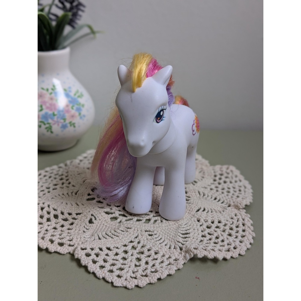 Vintage My Little Pony G3 Sunny Daze 2006 Hasbro White Rainbow Hair Sun MLP